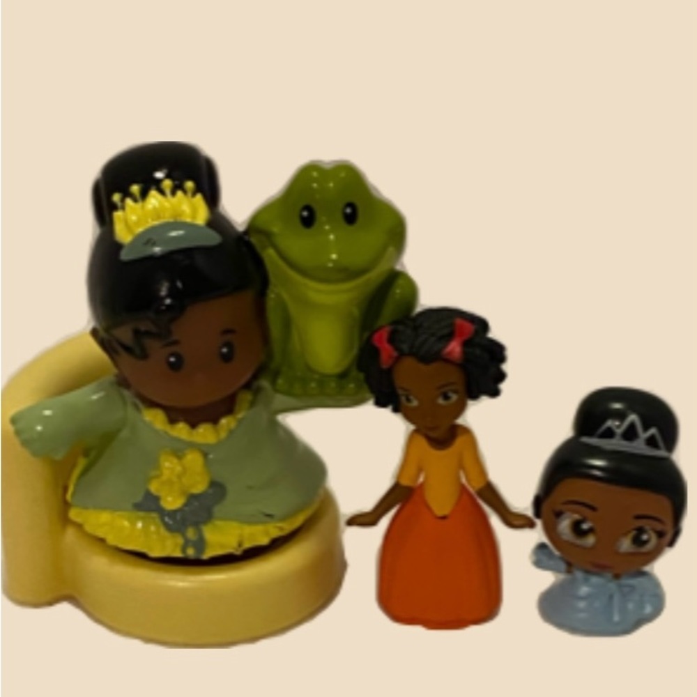 Fisher-Price Tiana  and her Frog Prince  with Dorable, and a Mini